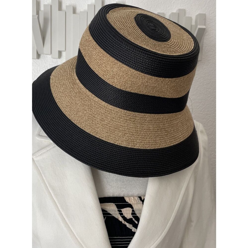 $240 New Eric Javits Women's Packable Stripe Bucket Straw Hat~ Black and Tan